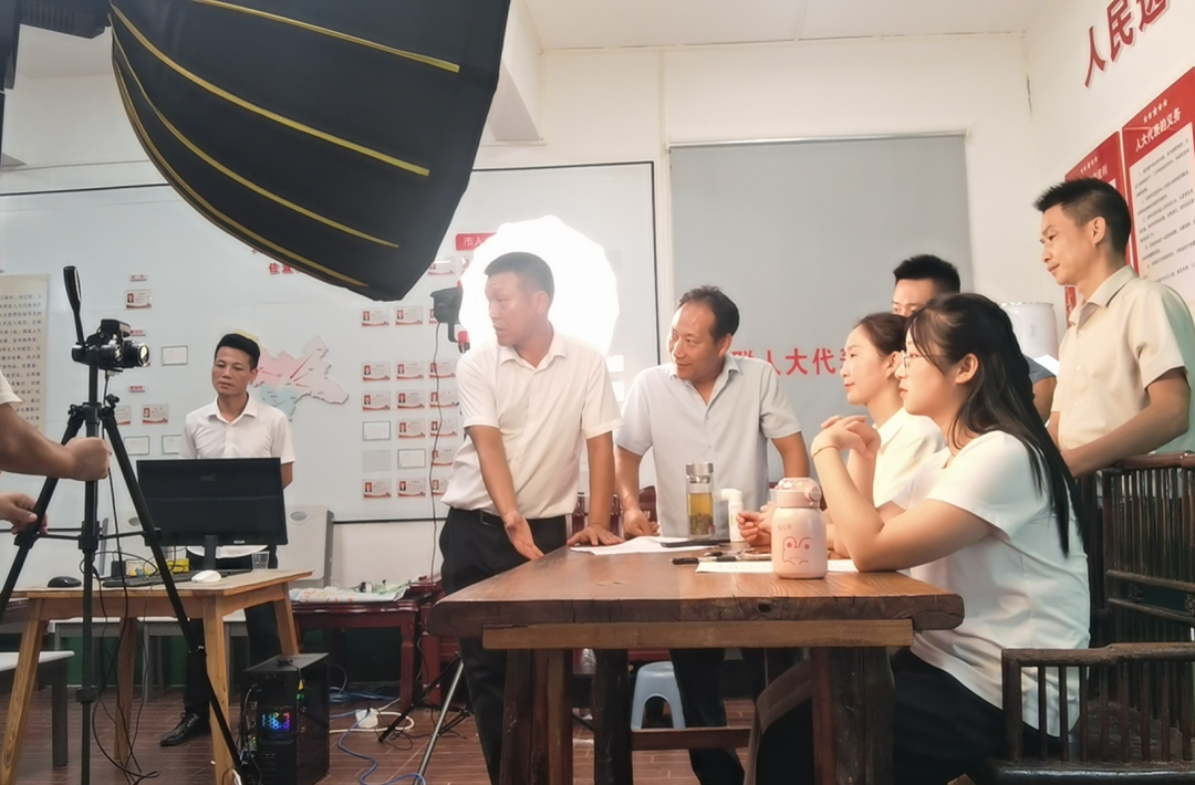 攸县渌田镇：人大代表一线履职 跑出营商环境“加速度”