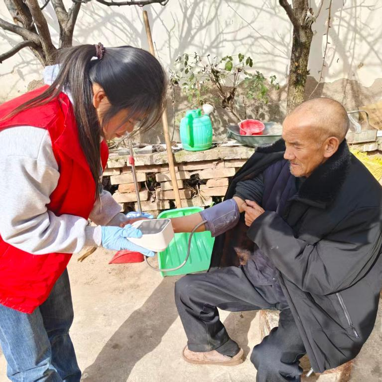 财经聚焦｜坚持民生为大——从中央经济工作会议看增进人民福祉着力点