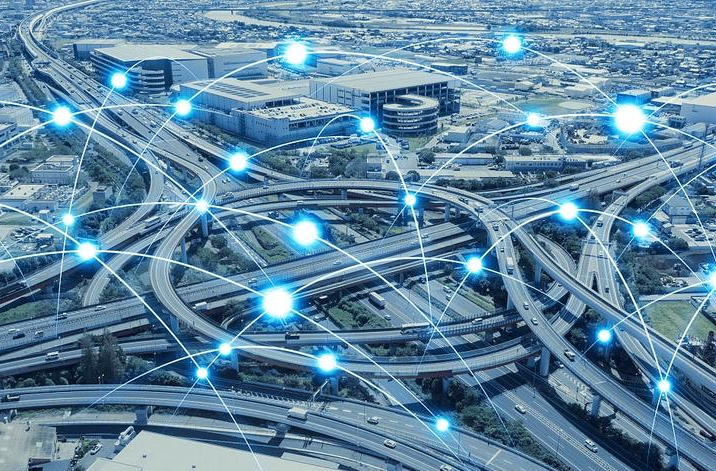 “十四五”时期，国家综合立体交通网主骨架基本贯通