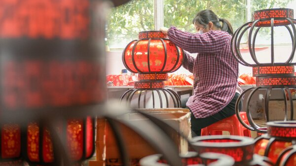 赶制灯笼 供应市场