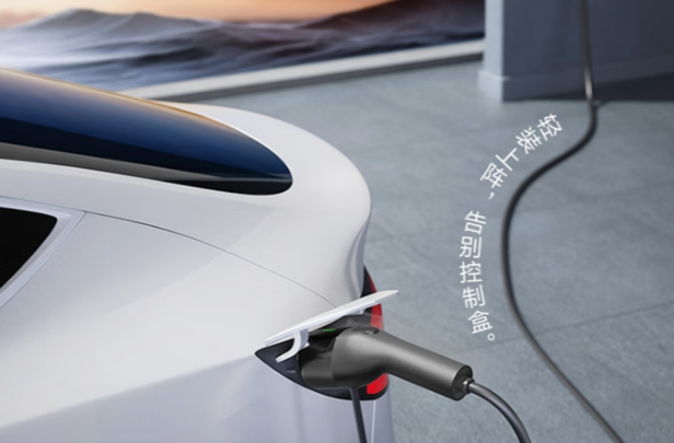 明年我国将在全国高速公路服务区建1万个以上充电枪