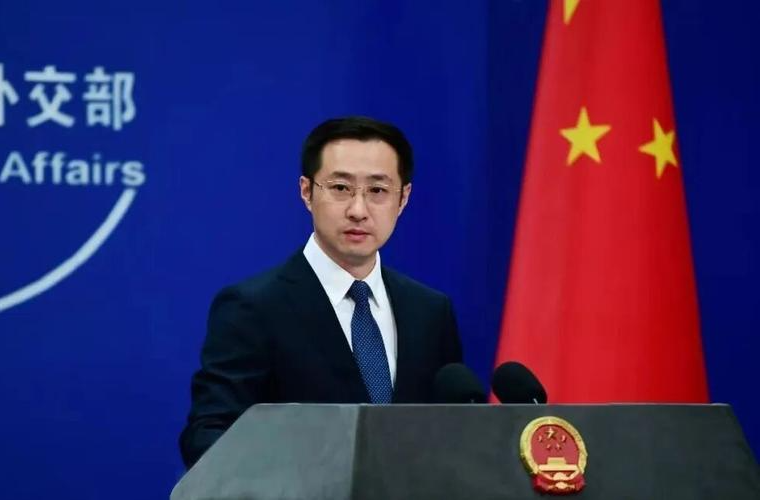 外交部回应美方拟对中国半导体产业征收关税：坚决反对无理打压中国产业