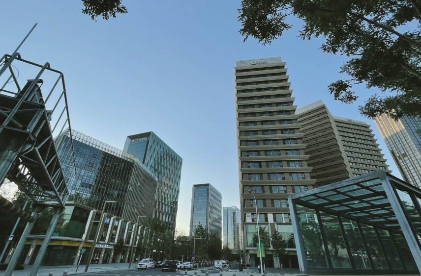 北京楼市年末新政解读：“1年社保低门槛”精准匹配买房需求