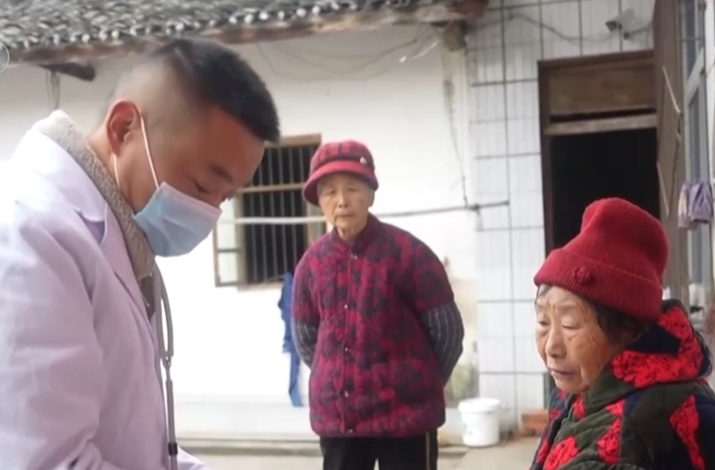 织牢建强基层网底 加快建设健康中国