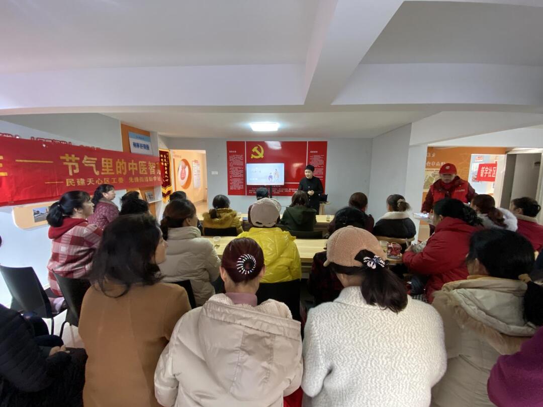 “新连心”便民服务，温暖银龄老人心