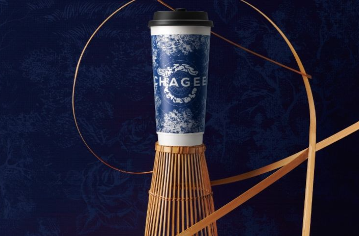 股价大跌，冲上热搜！有人称喝了一晚上睡不着，霸王茶姬回应“咖啡因”争议