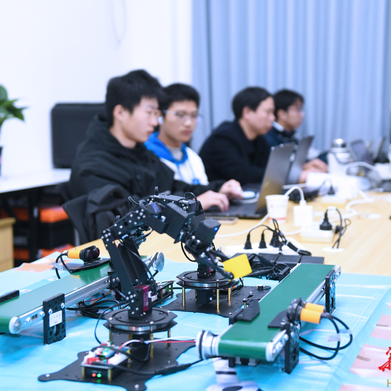 长沙政校企协力共筑数字人才高地