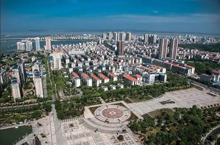 委员建言⑭｜李卫：精准施策破解中小企业发展困境