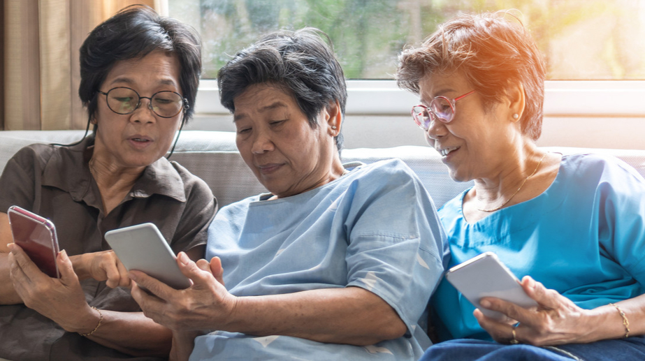 1.6亿老年人上网都在干啥？一文全面讲清