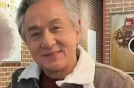 71岁成龙称已制作“告别的歌”，去世那天将发布；和儿子一年打不了一次电话