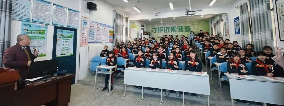 衡南县车江城关小学开展专题讲座，科普知识护成长