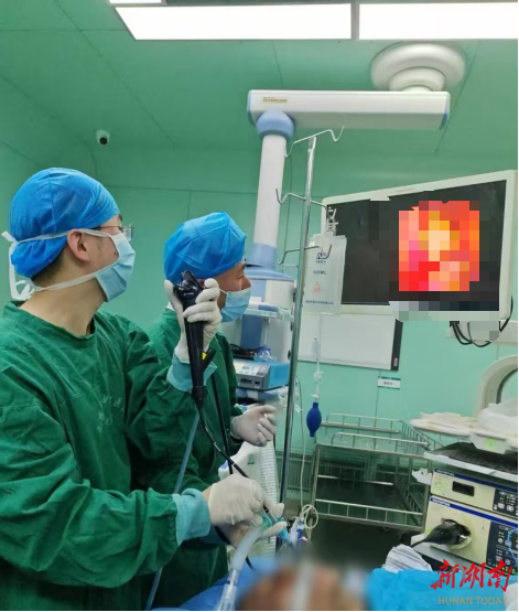 窒息危重患者命悬一线！娄底市中心医院合力抢救