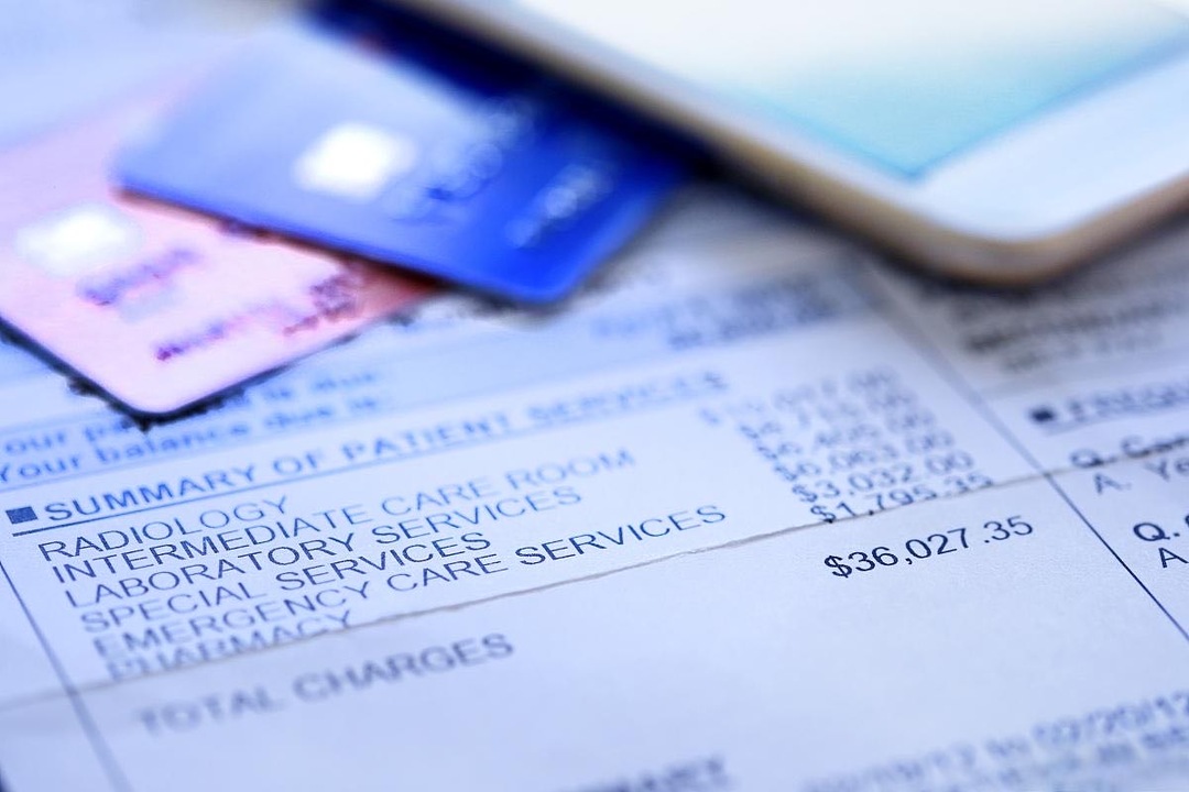 交通银行岳阳分行落地 首笔数字货币桥跨境汇出汇款业务 ——数字人民币跨境支付实现效率突破 助力岳阳市金融开放创新