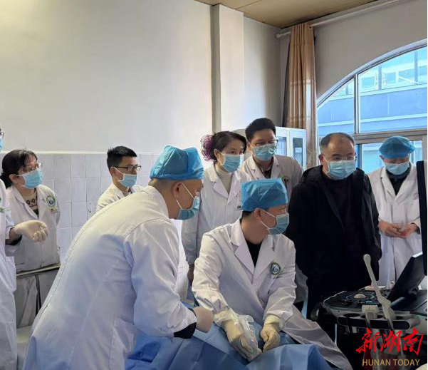 湘雅专家传技赋能 宁远县人民医院实现甲状腺微创介入治疗新突破