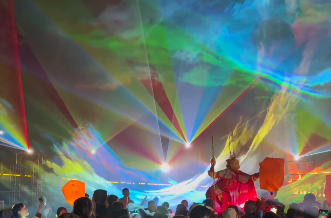制造名城刷新岁序③|茶陵花湖谷跨年开大！极光大圣秀嗨翻跨年夜