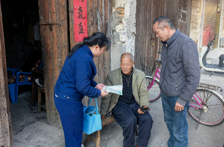 江华民政联动消防筑牢特殊群体“温暖防火墙”