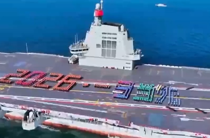 这份硬核新年祝福，请查收！