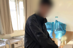 护士带男友进配药室，青岛卫健委通报