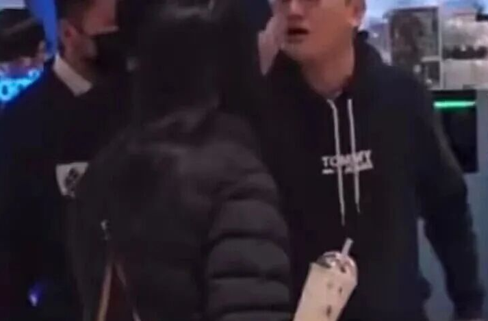 被打10个耳光不还手，还手算互殴？新规说清了