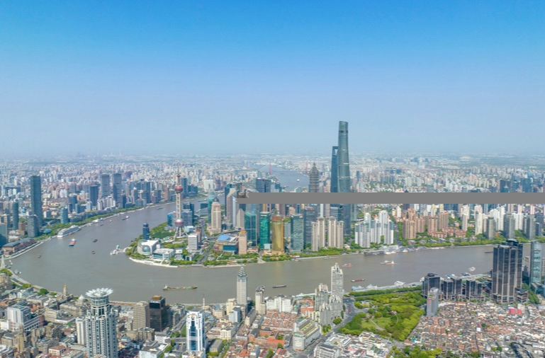 从 “卷自己” 到 “多维升级”，上海新年第一会以26条打造四大营商环境