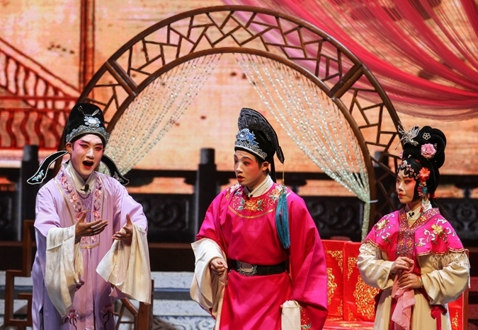 花鼓新苗初长成 ​薪火相传展新声