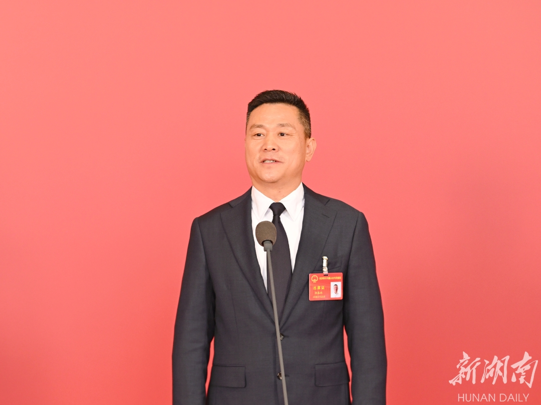 两会代表委员“高言值”⑩｜胡春林：城市从“长高变大”回归“民生优先、文脉传承”