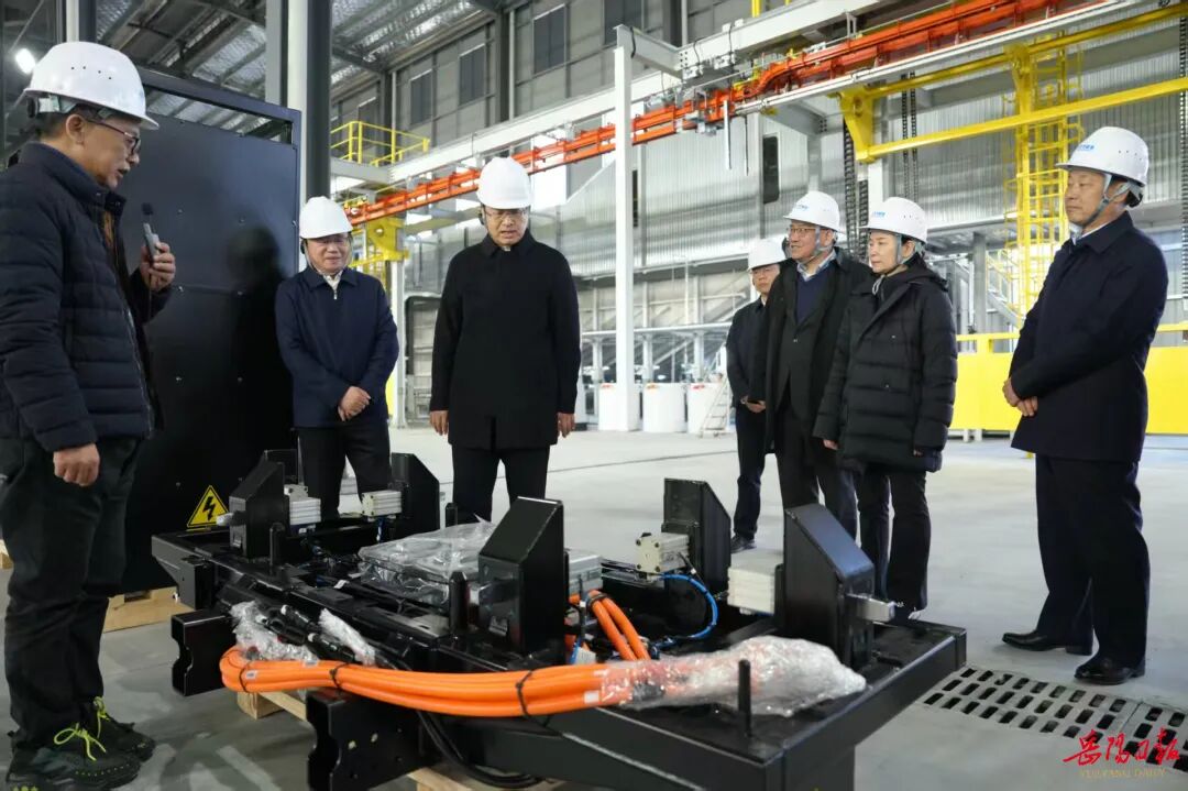 谢卫江在岳阳经开区调研经济发展情况