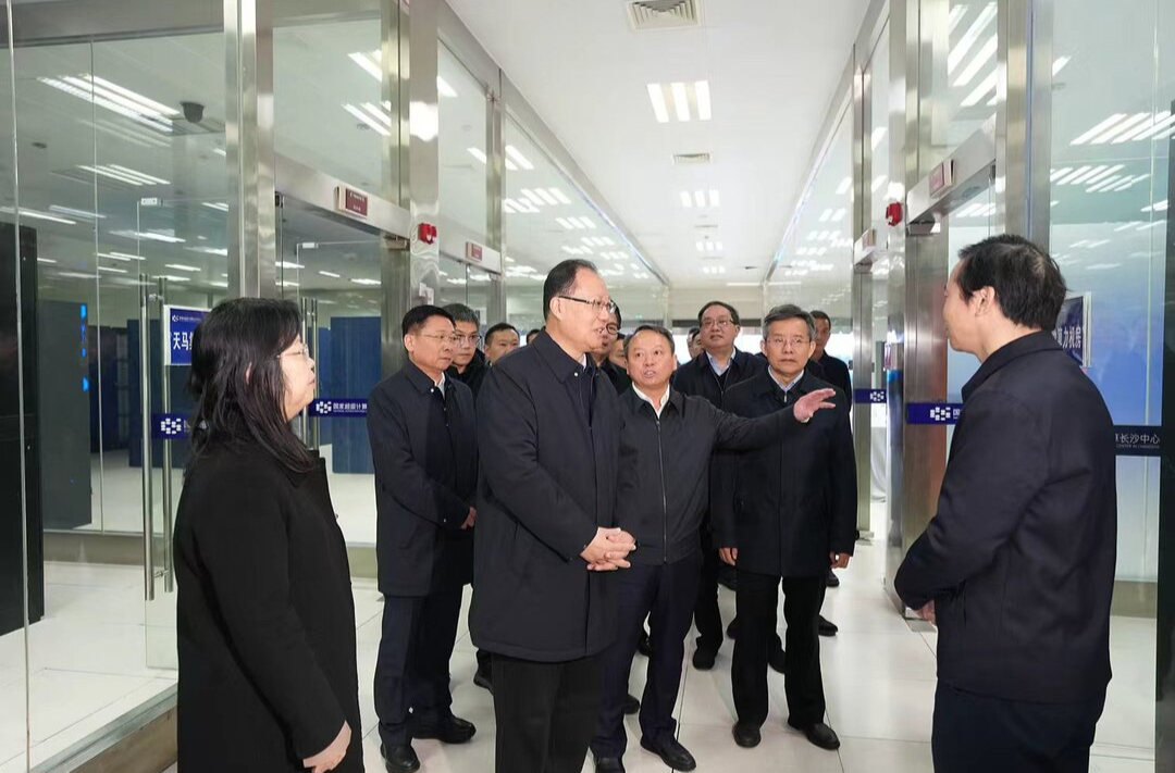 湖南日报 | 毛伟明在长沙株洲调研人工智能产业发展情况