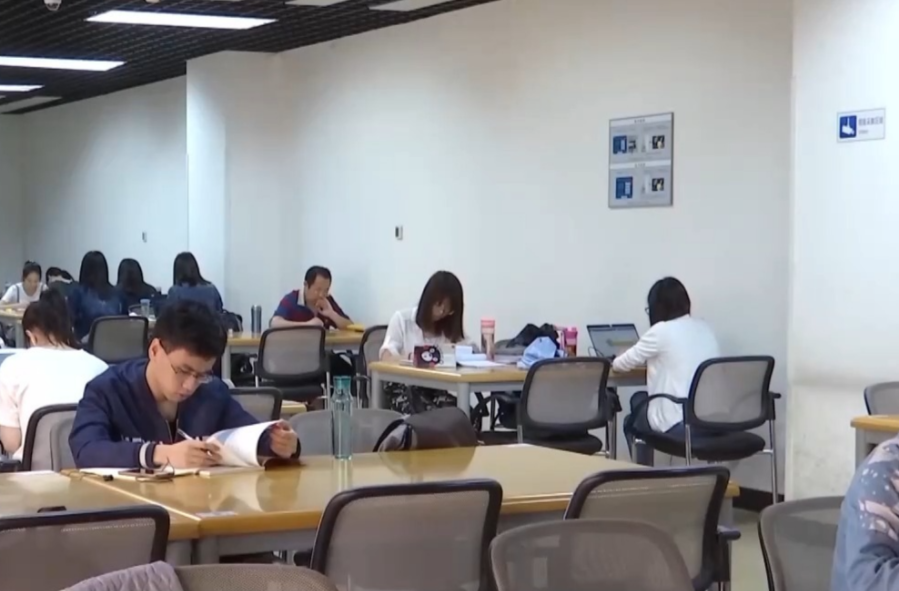 打着高校旗号的“教授内推”“付费保录”靠谱吗