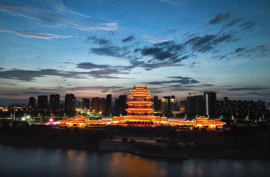 攻坚排水管道隐患 保护群众“脚下安全”