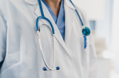 利用开处方便利收药品回扣 国家医保局公布一起医生受贿案详情