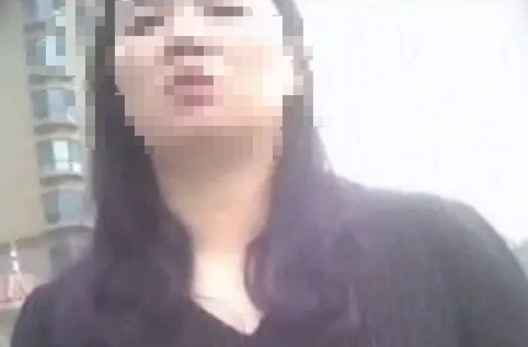 开车撞人致死却拖欠赔偿金10年，唐山“教科书式老赖”送给女儿的40多万被法院判决“赠与无效”，曾扬言“我就是人品有问题”