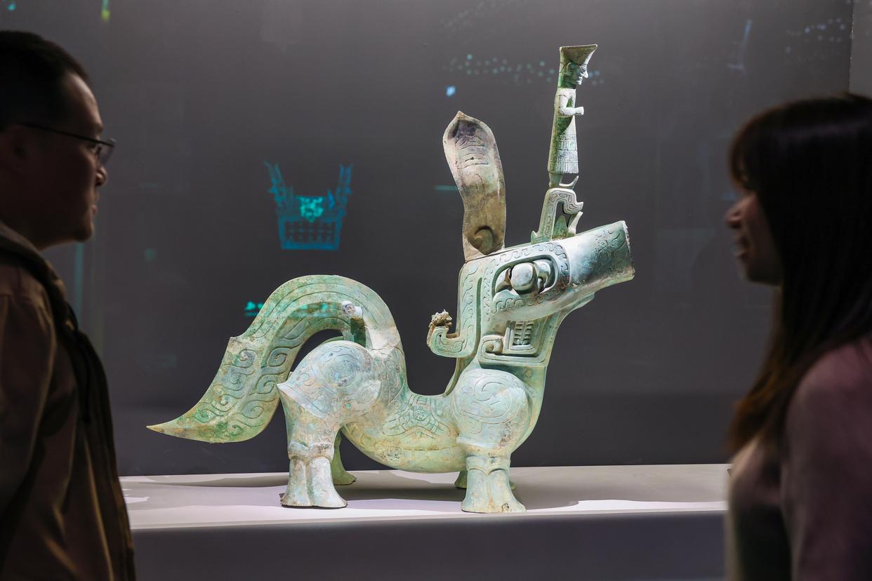 金沙青铜立人、青铜面具……200余件古蜀文物闪耀国博
