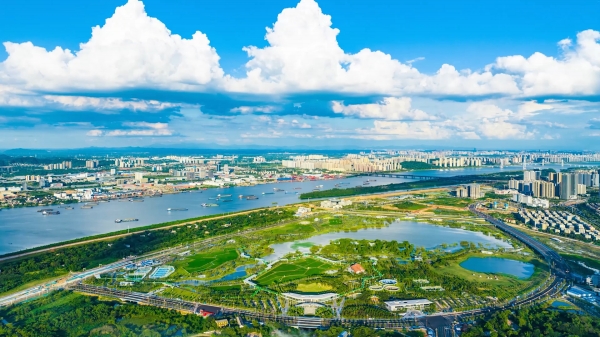 湖南日报特稿丨望城：向新奔跑，迎潮跃迁