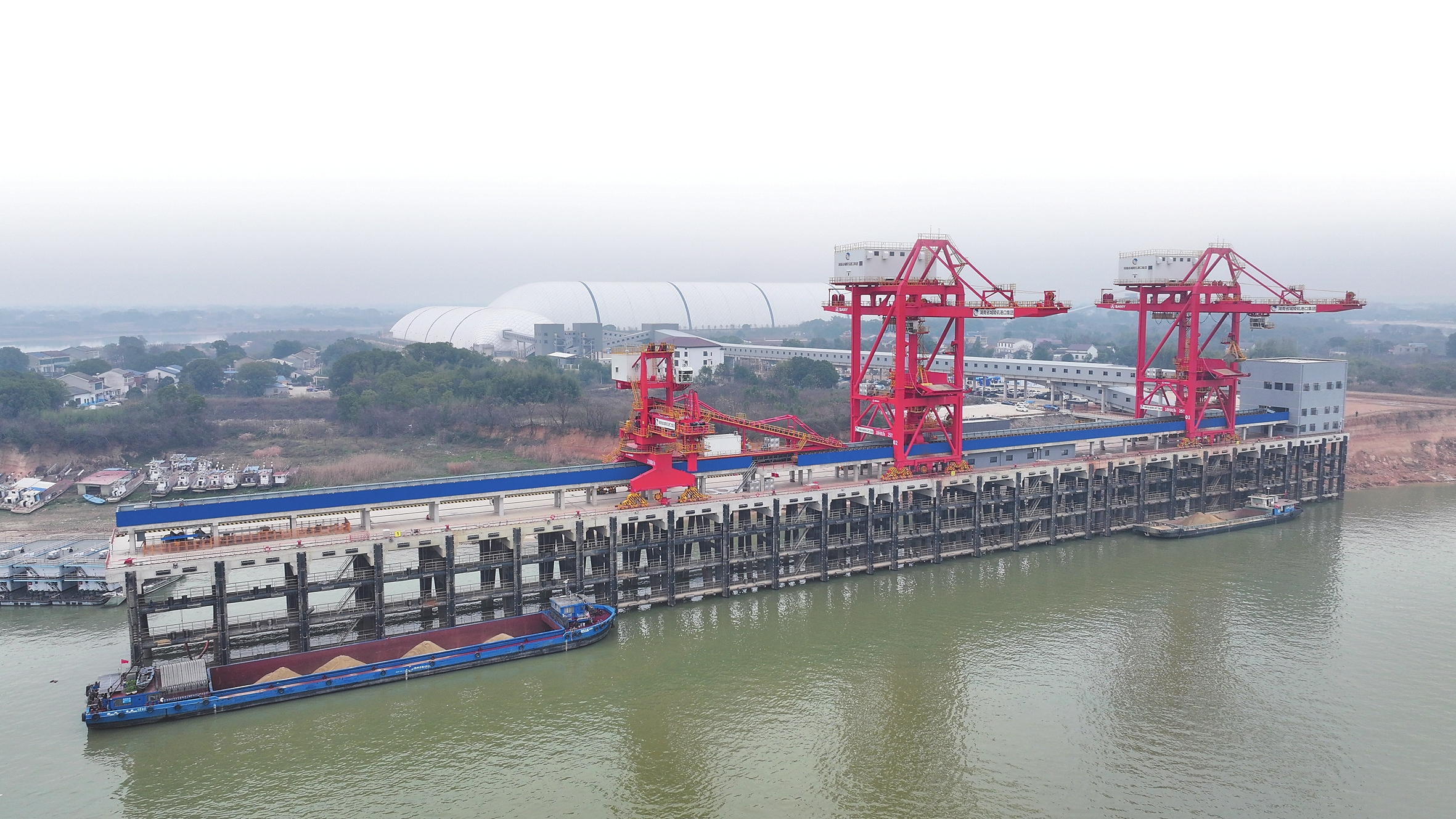 撬动港口“流量”澎湃产业“增量”