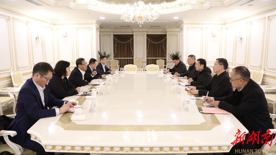 熊炜率队赴交通银行总行学习考察