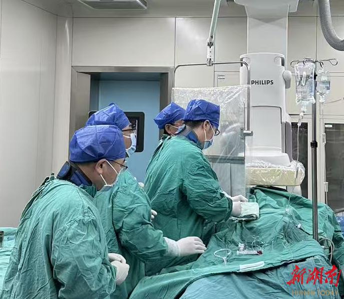 南华附一成功开展湘南首例低龄患儿全降解封堵器植入术