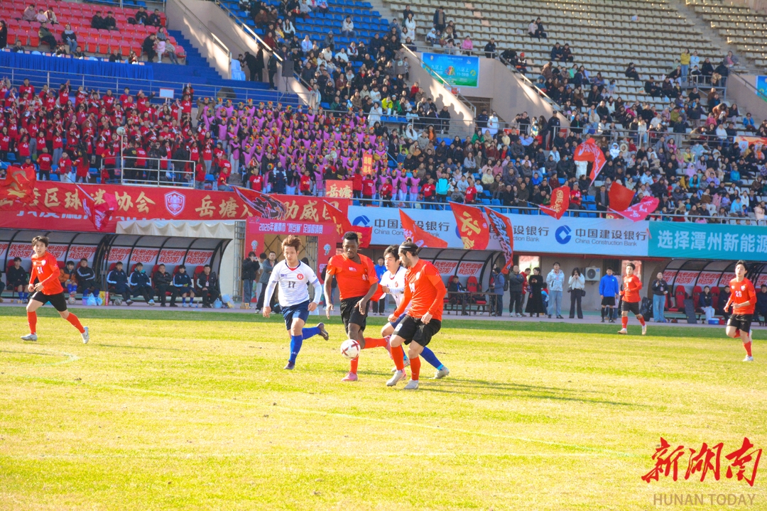 组图丨5:0！湘潭“贺岁杯”第二轮，岳塘区队大胜韶山市队