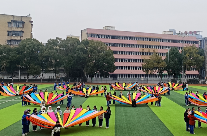 燃情贺岁杯 湘乡东皋学校师生排练正酣
