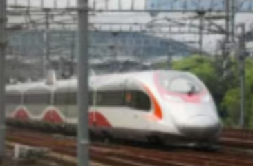 岳阳首次开通直达宁波、延安高铁