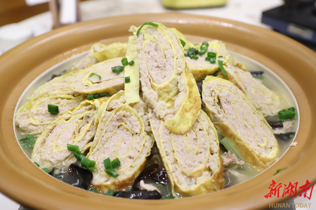 大通湖区年夜饭上的“全家福”不是照片是美食，也叫“头碗”，你知道什么来头啵？