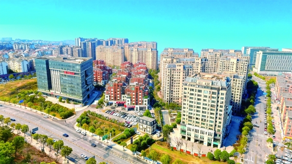 这块“黑石”在发光——长沙市天心区黑石铺街道高质量发展侧记@湖南日报