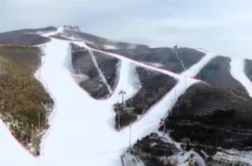 【讲习所·冰雪春天】冰雪经济奏响“热”旋律