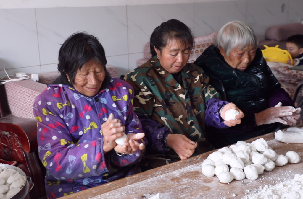 资兴舌尖上的年味：顶子糍粑香 团圆年味浓