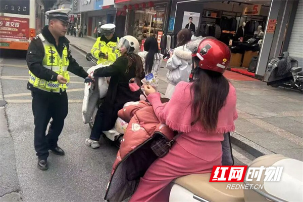 永州公安：持续整治摩电交通违法 全力营造安全文明出行环境