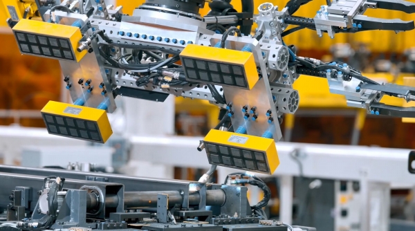 智造兴城看长沙——先进制造业扛起经济增长“压舱石”重任@湖南日报