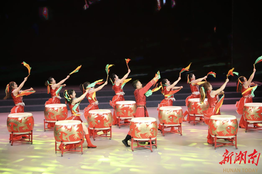 不止是一场晚会！看赫山区文艺工作者如何用作品“话”发展、“赞”担当