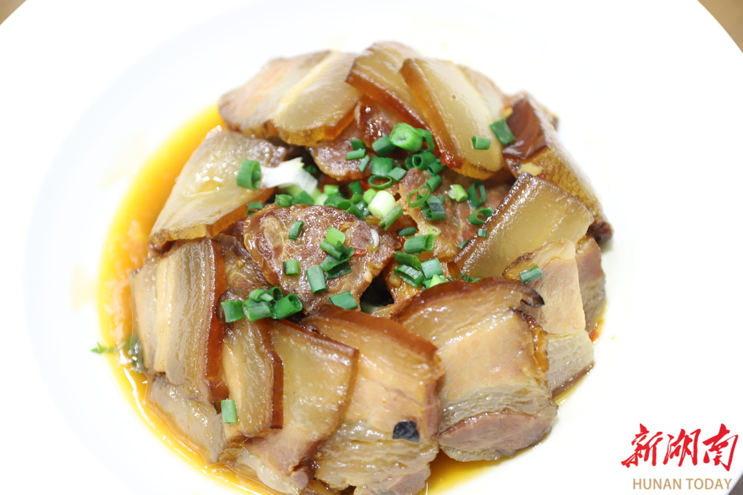 不用烟熏的腊味！看大通湖人民如何用“阳光魔法”成就一口Q弹鲜香