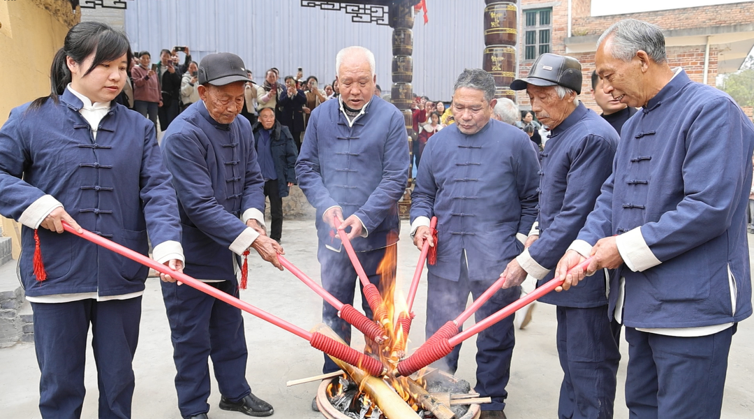 新春走基层丨桂东县普乐镇：薪火燃非遗 陶韵传千年