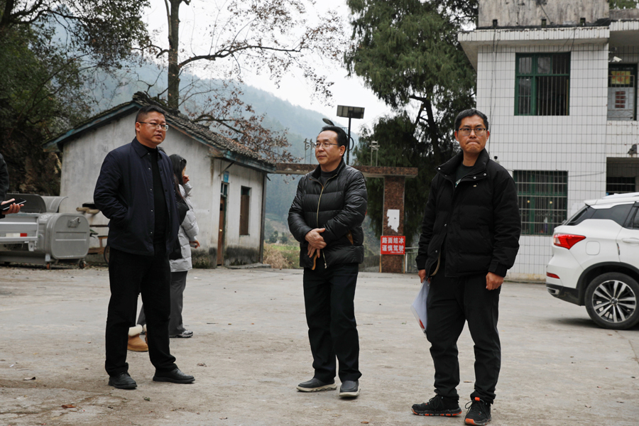 湘西高新区到结对帮扶村调研乡村振兴工作